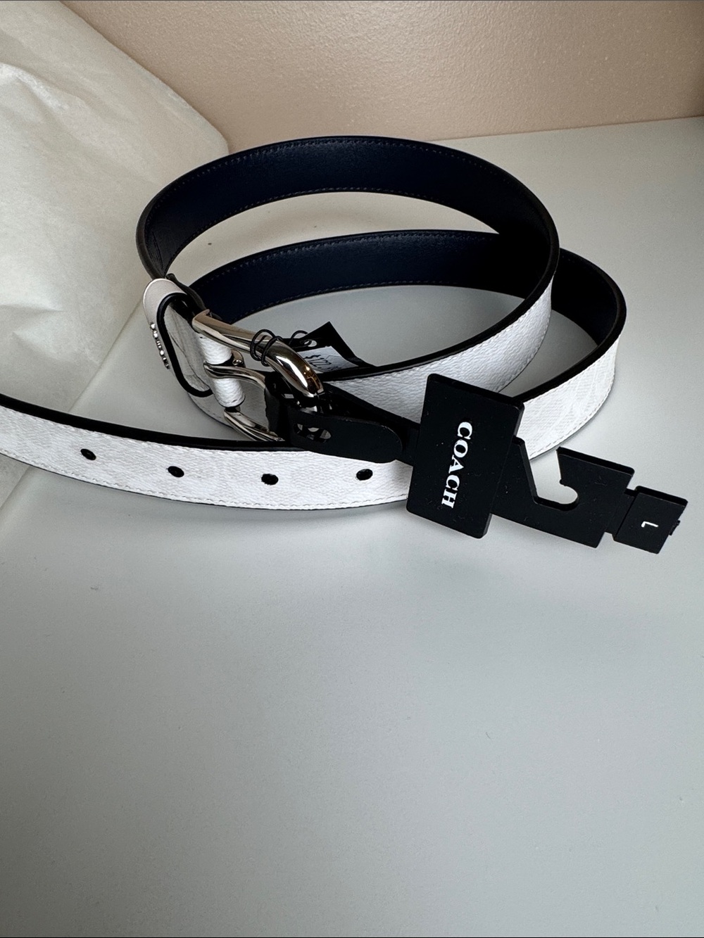 Coach White and Black Leather Reversible Men’s Belt